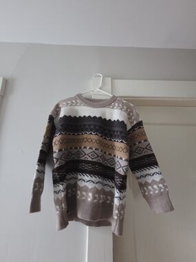 Vintage Style Pullover